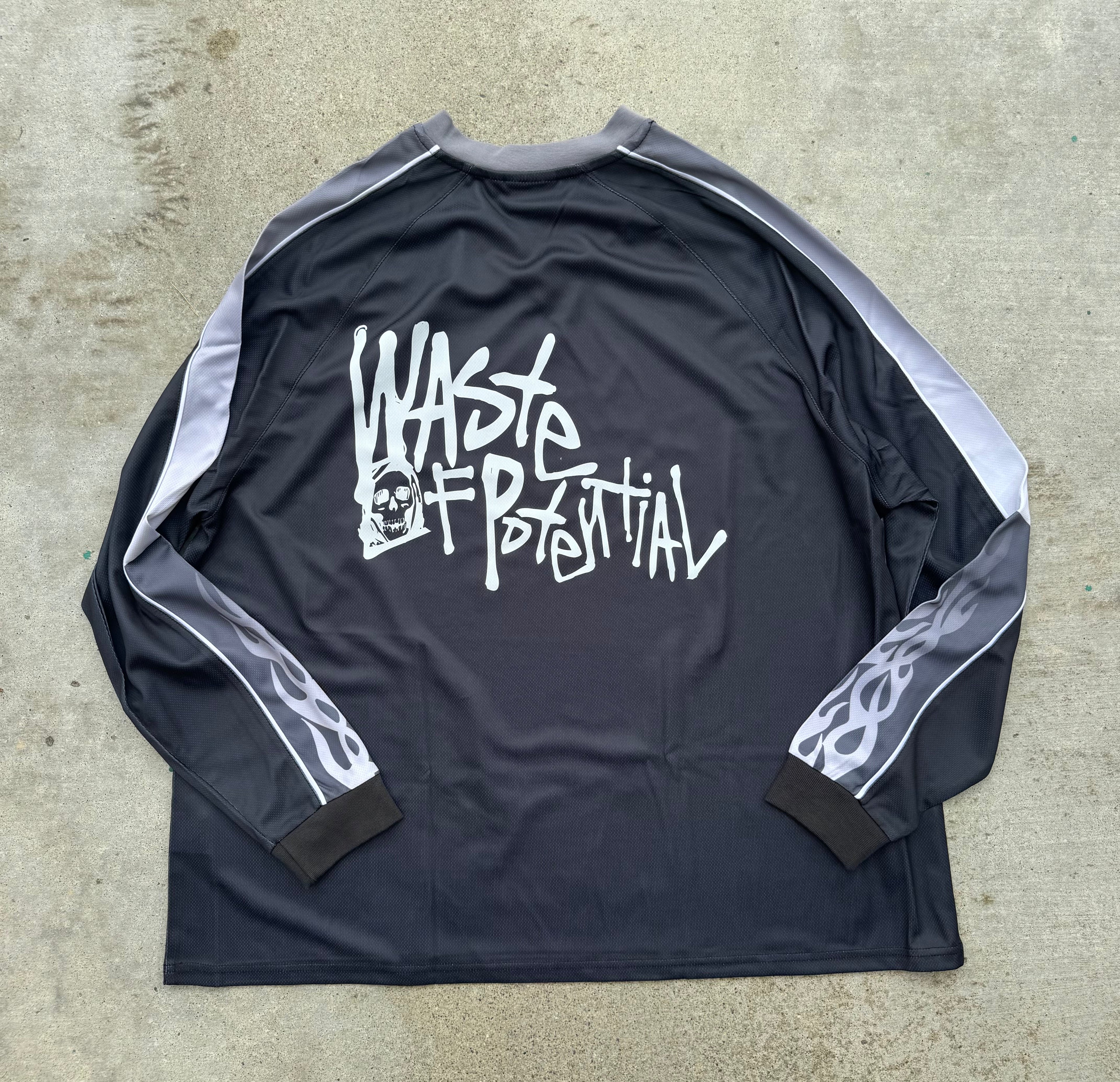 LONG SLEEVE