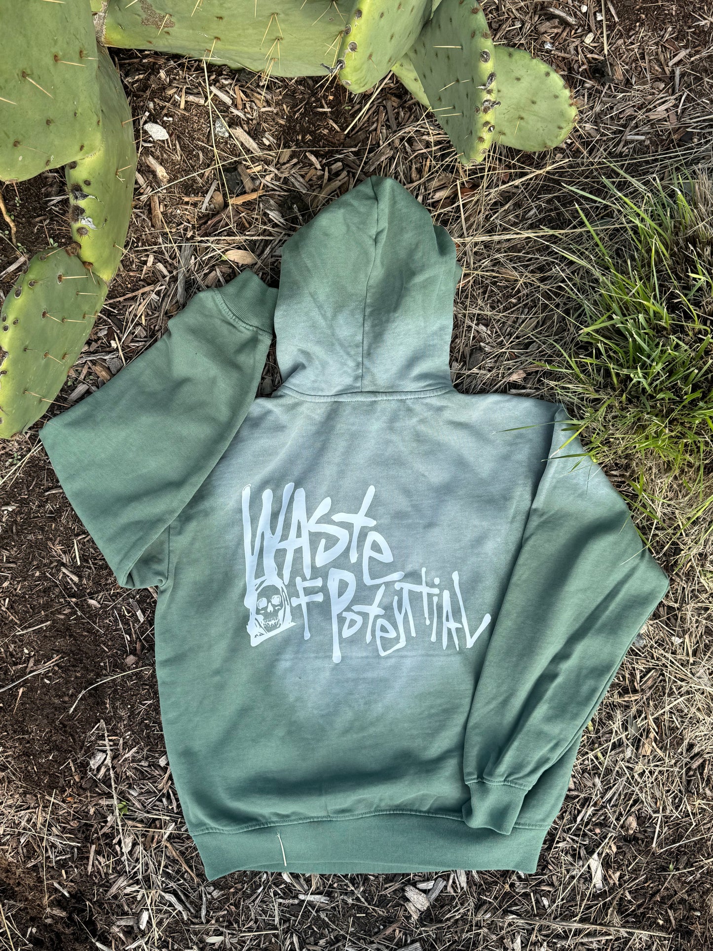 WASTE GREEN HOODIE